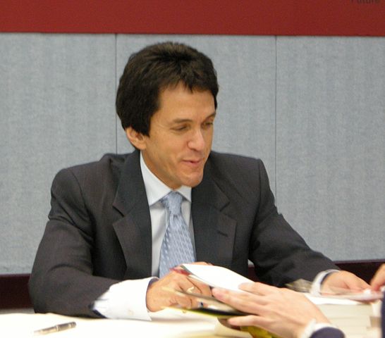 5 Mitch Albom Books You Can’t Miss
